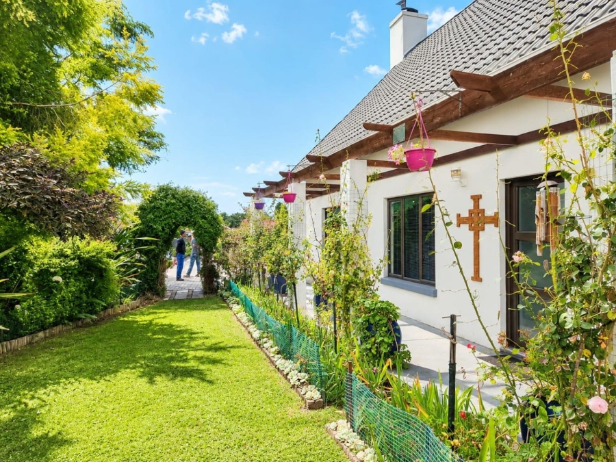  Bedroom Property for Sale in Riversdale Western Cape
